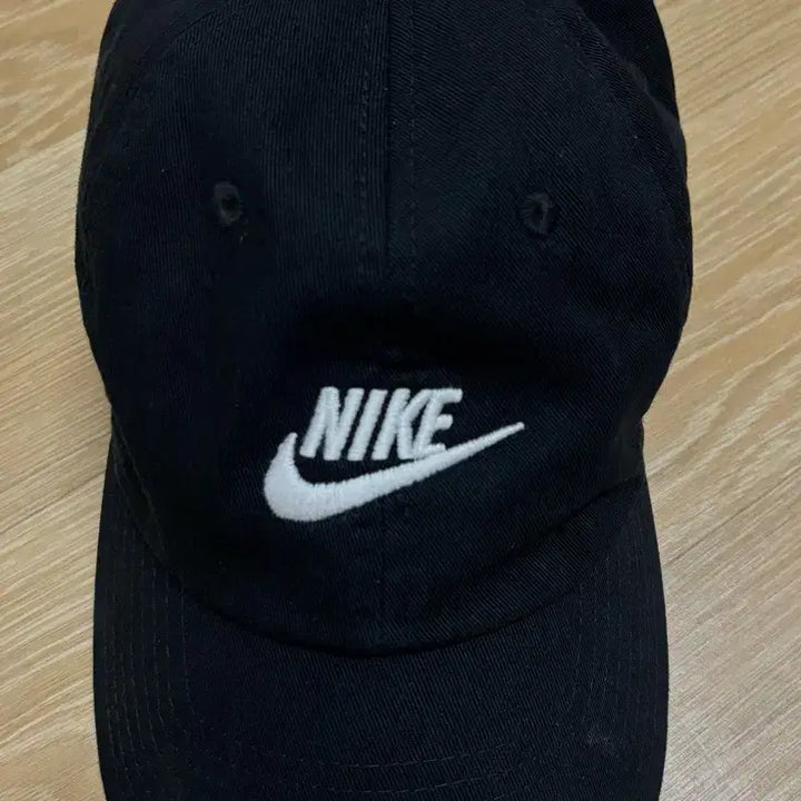 [BUNJANG] Nike Black Baseball Cap / 나이키 블랙 볼캡
