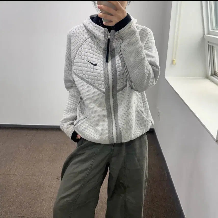 [SOLD OUT] 나이키 테크팩 후드집업 화이트