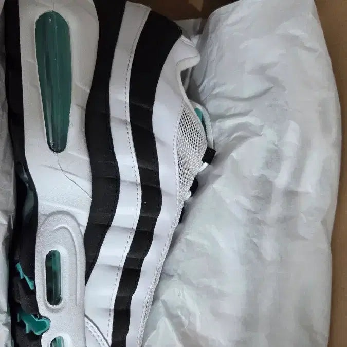 [BUNJANG] Nike Air Max 95 Emerald Big Bubble Sneakers / 나이키 에어맥스95 에메랄드 빅버블