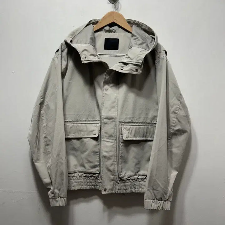 [BUNJANG] TBJ Hoodie Bumper Jacket Jumper Size L (100) / TBJ 후드 범버자켓 점퍼 L 100사이즈