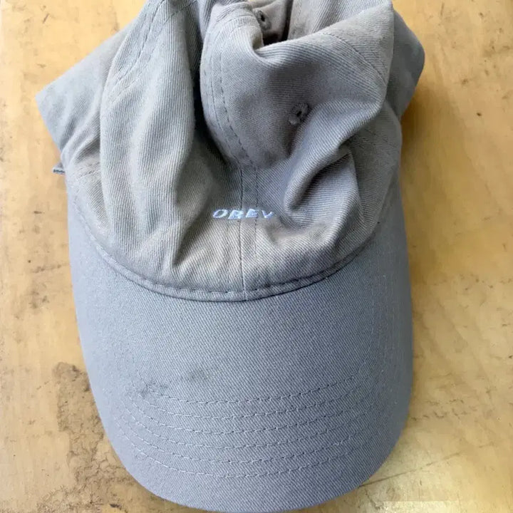 [BUNJANG] OBEY Stitch Detail Logo Ball Cap Khaki / 오베이 OBEY 볼캡 모자 카키