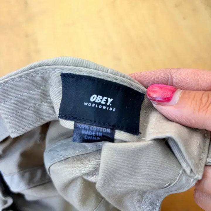 [BUNJANG] OBEY Stitch Detail Logo Ball Cap Khaki / 오베이 OBEY 볼캡 모자 카키
