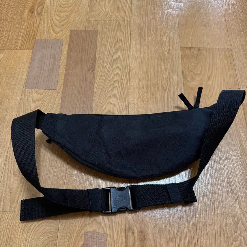 [BUNJANG] Nike Waist Bag / Nike 웨스트백