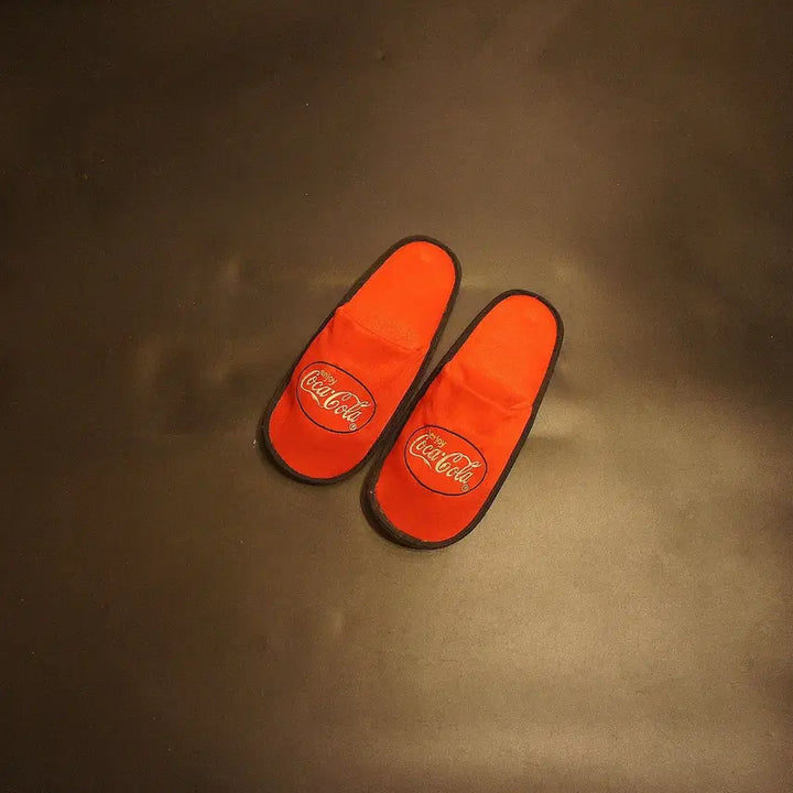 [BUNJANG] Coca-Cola Limited Edition Slippers Display Item / 코카콜라슬리퍼 코카콜라소품 수집품장식품 인테리어소품한정판UU