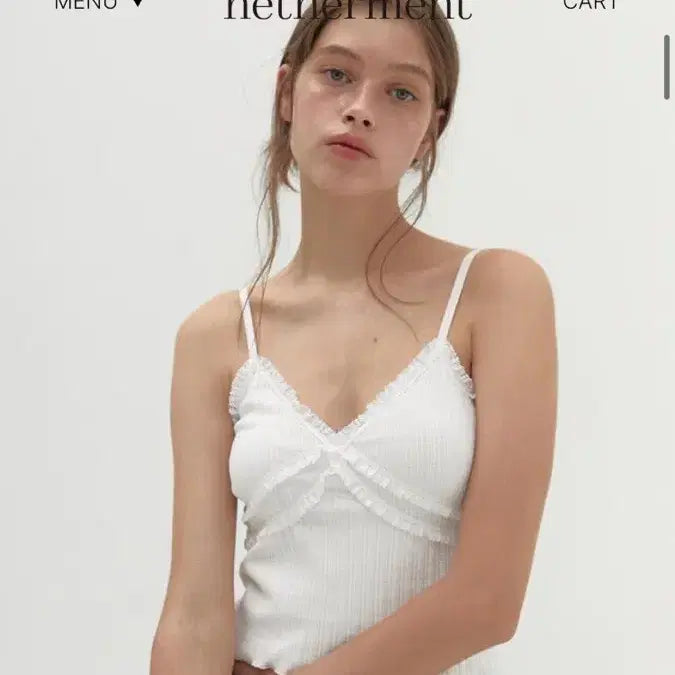 [SOLD OUT] 헤더먼트 더블 레이스 캐미솔 화이트 나시 슬리브리스 레이어드