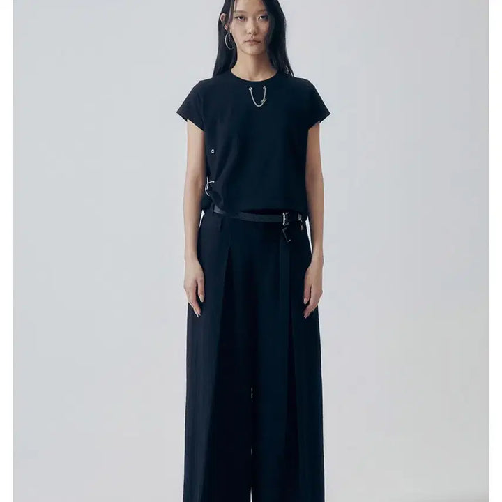 [SOLD OUT] 트리밍버드 반팔 티셔츠 Dubre Chain Crop T-Shirts