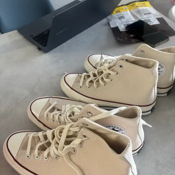 [BUNJANG] Converse High Sneakers / 컨버스 하이 2EA