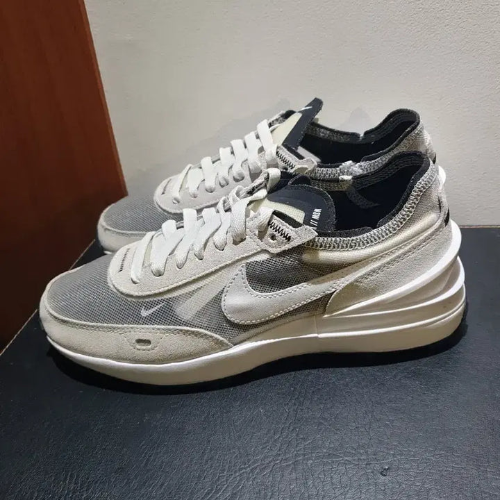 [BUNJANG] Nike WS Waffle Sneaker Ivory 240 / 나이키 WS Waffle Sneaker 아이보리 240
