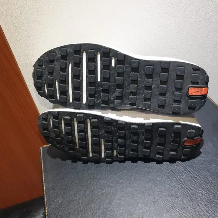 [BUNJANG] Nike WS Waffle Sneaker Ivory 240 / 나이키 WS Waffle Sneaker 아이보리 240