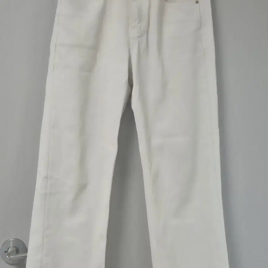 [SOLD OUT] 크림색 세미와이드 데님 30인치(이쁨)