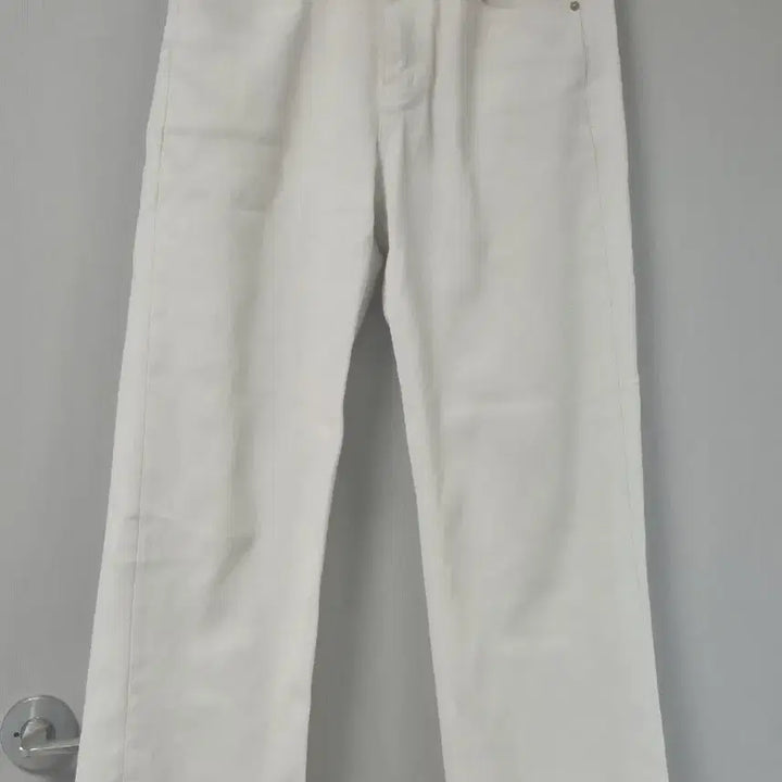 [SOLD OUT] 크림색 세미와이드 데님 30인치(이쁨)