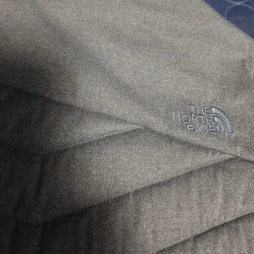[BUNJANG] The North Face V-Motion McMurdo Lightweight Jacket (Gray, M) / (단종매물) 노스페이스 V-모션 맥머도 경량자켓 그레이 (M)