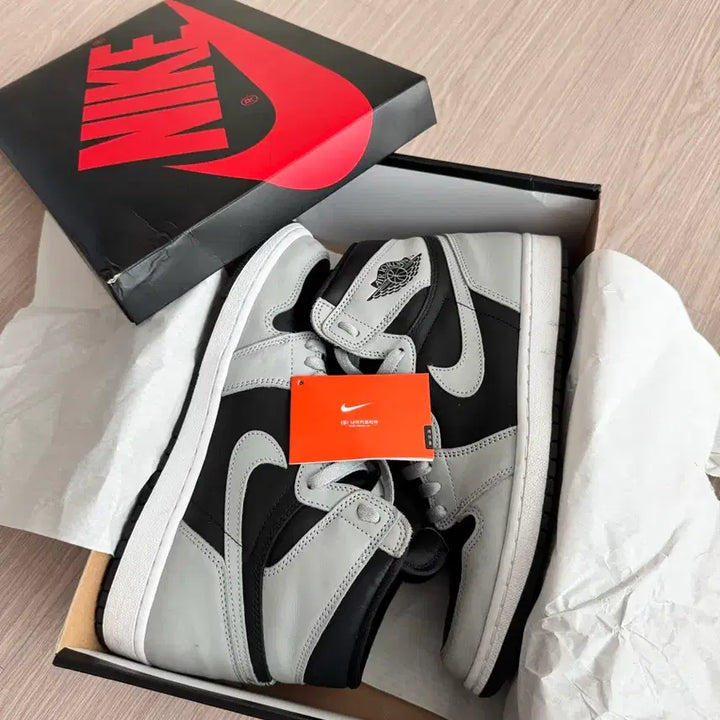 [BUNJANG] Nike Air Jordan 1 High 2.0 Shadow 280 Sneakers / 나이키 에어 조던1하이 2.0 쉐도우 280