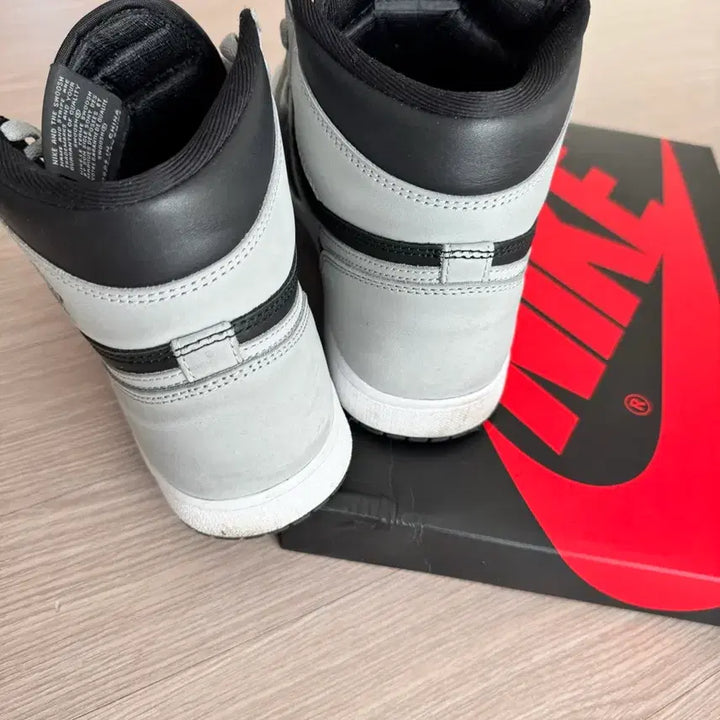 [BUNJANG] Nike Air Jordan 1 High 2.0 Shadow 280 Sneakers / 나이키 에어 조던1하이 2.0 쉐도우 280