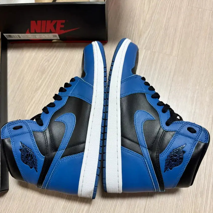 [BUNJANG] Nike Air Jordan 1 Dark Marina Blue Sneakers / 나이키 에어 조던 1 다크마리나블루 280