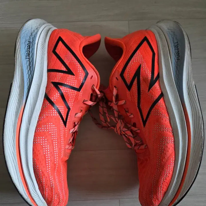 [SOLD OUT] 뉴발란스 퓨어셀 SC 트레이너 V2 2E 270