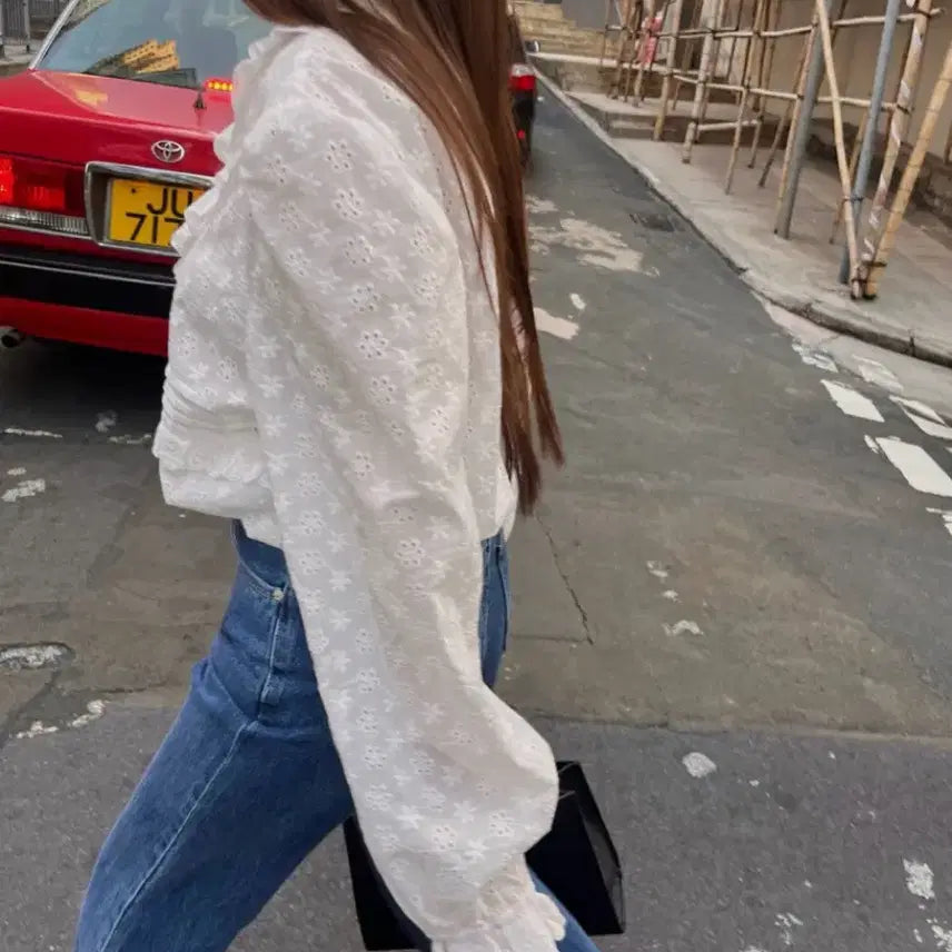[BUNJANG] Made Pretty Frill Blouse / 메이드 프리티 프릴 블라우스
