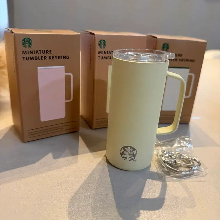 [BUNJANG] Starbucks Yellow Tumbler Keyring / 스타벅스 옐로우 텀블러 키링