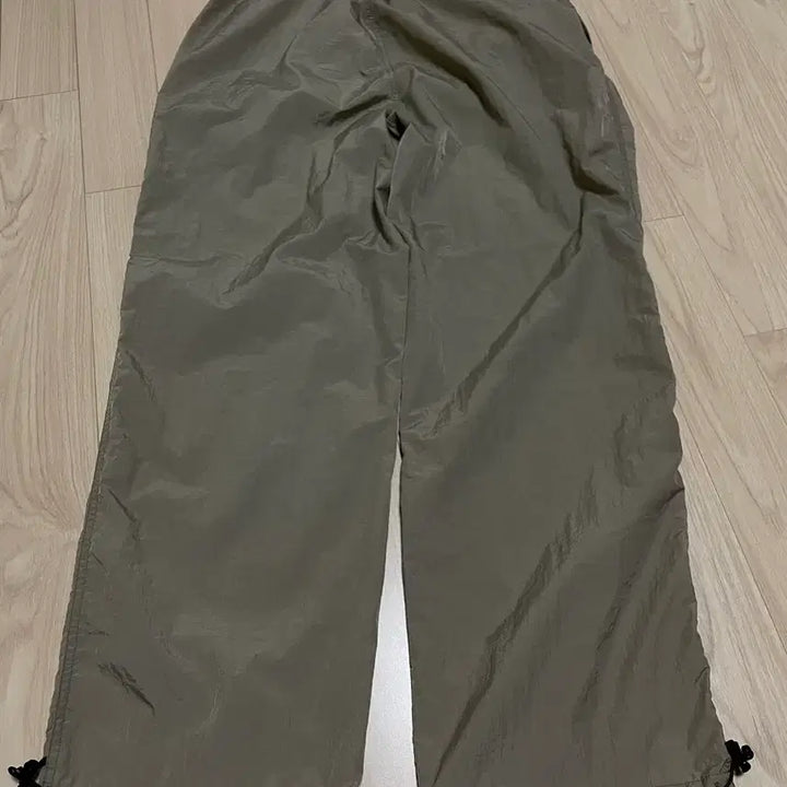 [BUNJANG] Suare Olive Bending Pants - Size L / 수아레 밴딩팬츠 올리브 L
