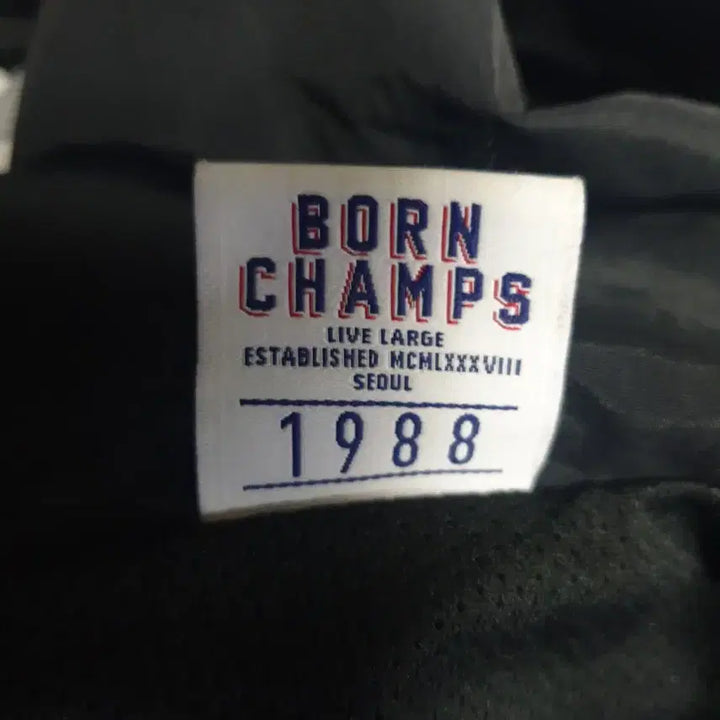 [BUNJANG] BonChamps Nylon Windbreaker Set Black (L) / (품절매물) 본챔스 나일론100% 바람막이 상하의 셋업 블랙 (L)