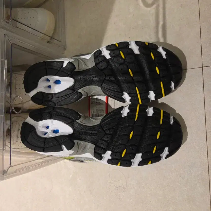 [SOLD OUT] 새상품_뉴발란스 530SC 270