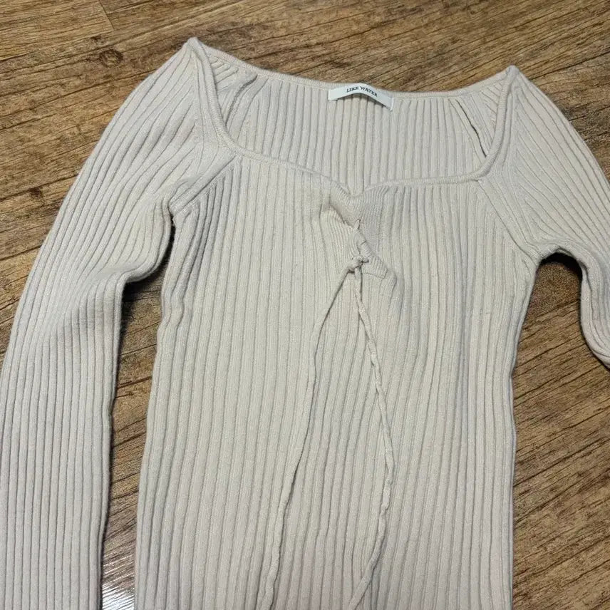 [BUNJANG] Our Cabinet Ribbon Golgi Knit Top Beige / 아워캐비넷 ribbon golgi knit 베이지