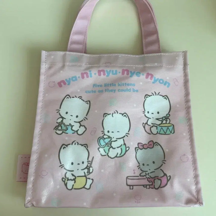 [SOLD OUT] 산리오 냐니뉴녜뇽 가방 고양이 모임 시리즈