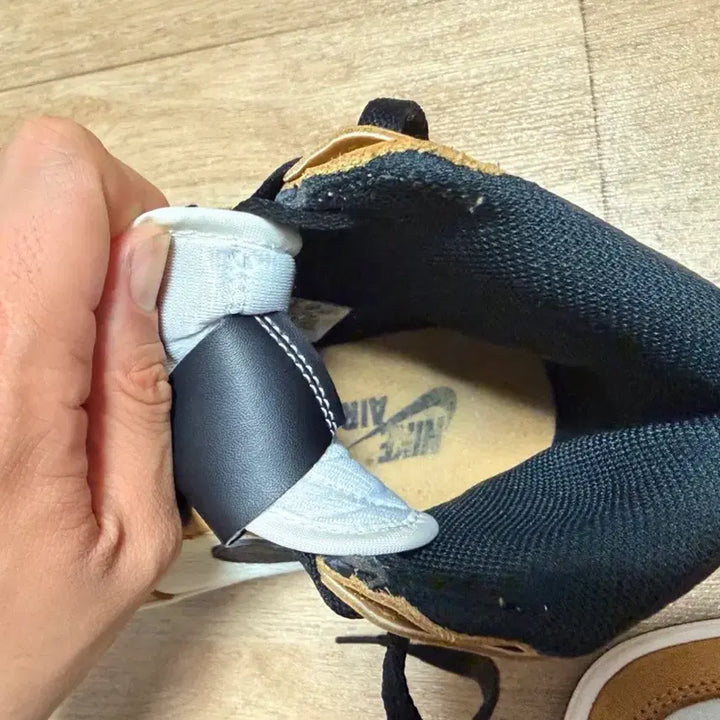 [SOLD OUT] 조던1 하이 루키 270