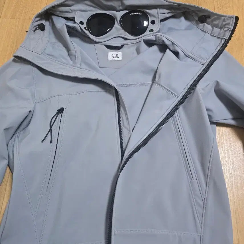 [SOLD OUT] 정품 CP컴퍼니 쉘R 고글 후드 자켓 그레이
