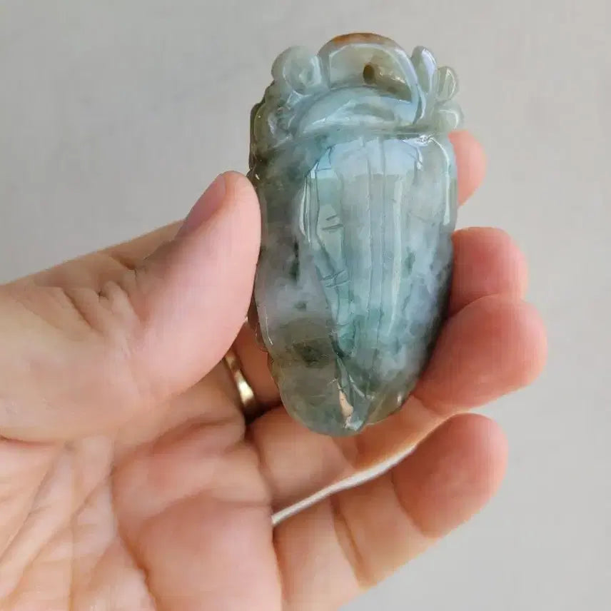[BUNJANG] Jade Celadon Mushroom Sculpture Ornament / 영지버섯 비취 조각 장신구