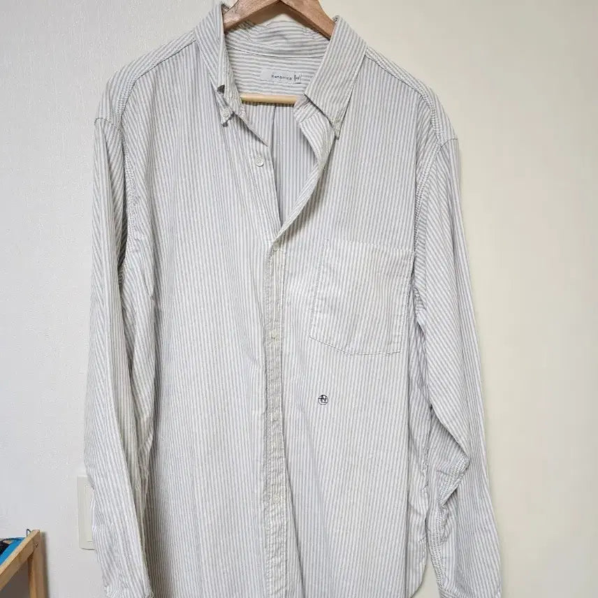 [SOLD OUT] 나나미카 버튼 다운 윈드 셔츠 그레이 스트라이프 XL