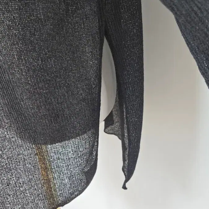 [BUNJANG] Black See-Through Loose Fit Long Sleeve Knit Top / 루즈핏 시스루 양쪽 옆트임 블랙 긴팔 니트