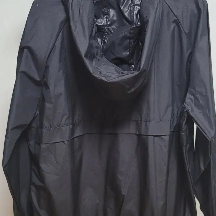 [BUNJANG] 09WOMEN Black Windbreaker Jacket / 09WOMEN 블랙 바람막이 자켓