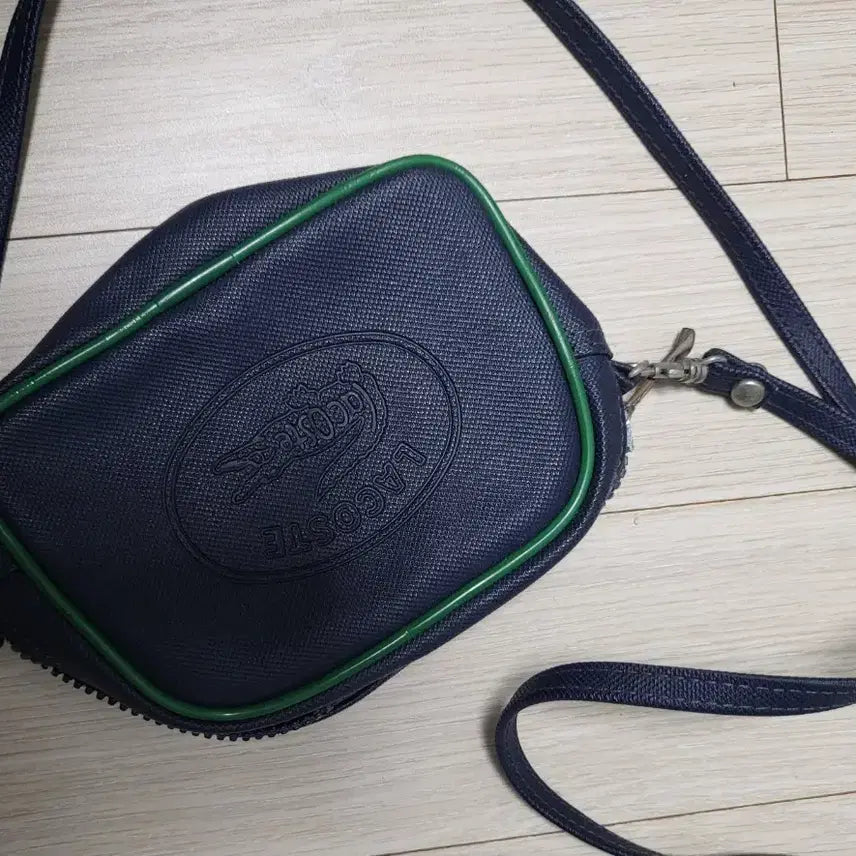 [BUNJANG] Lacoste Navy Crossbody Bag / 라코스테 네이비 크로스백 상태좋음