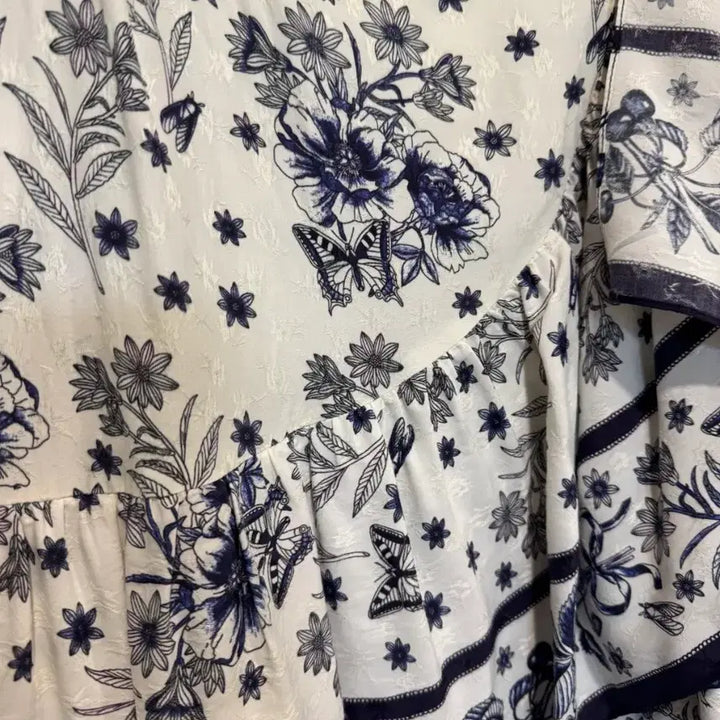 [SOLD OUT] sandro 산드로 러플 스커트