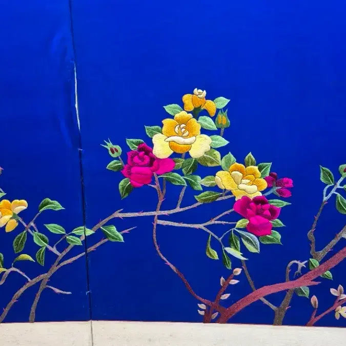 [BUNJANG] Embroidered Flower and Bird Screen / 고급 자수병풍