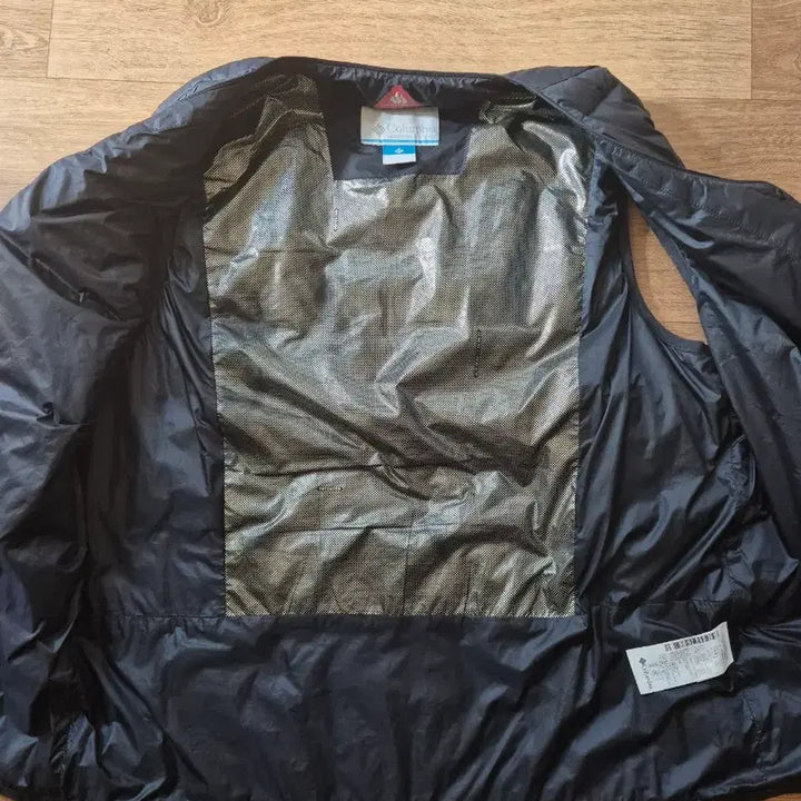 [BUNJANG] Columbia Omni-Heat Lightweight Padded Vest XL / 컬럼비아 옴니히트 경량 패딩 조끼XL