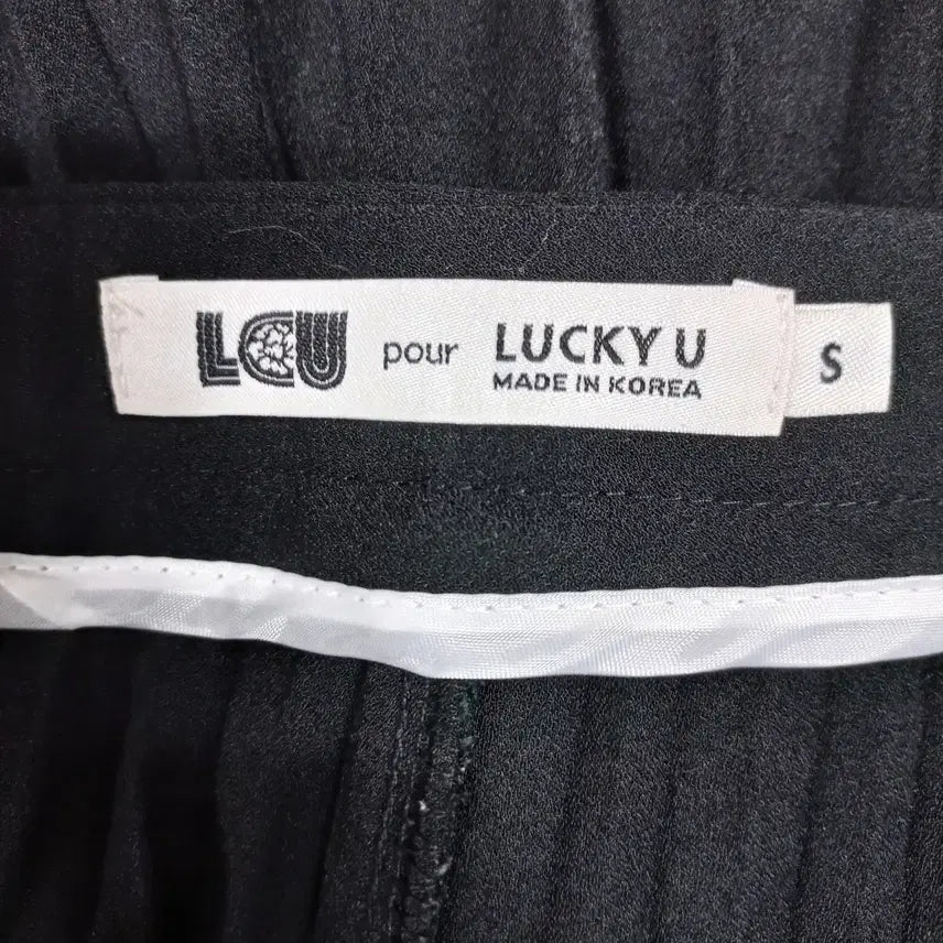 [BUNJANG] Black Pleated Pants (Women&