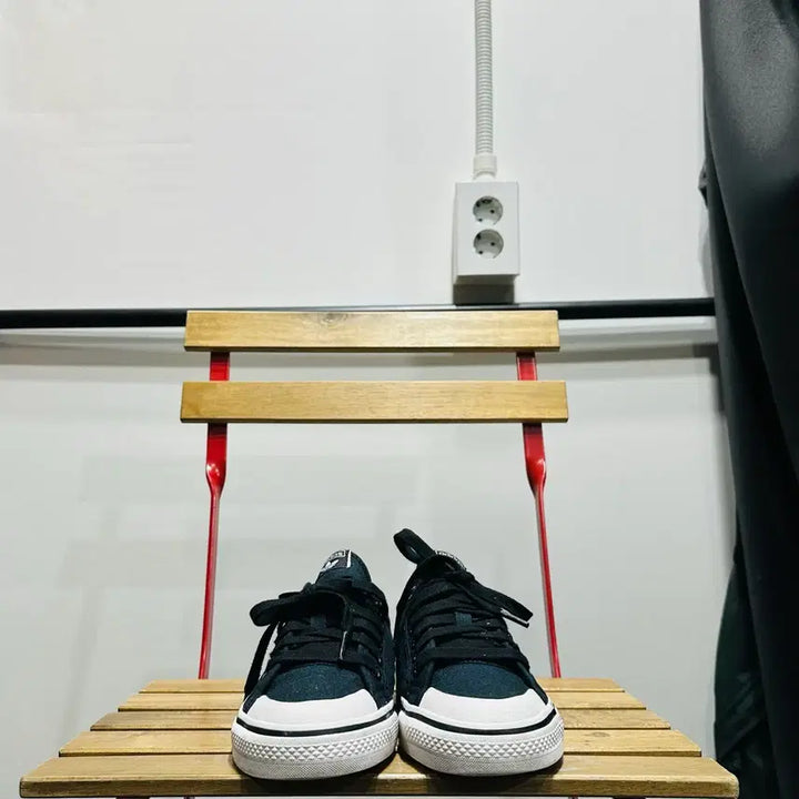 [SOLD OUT] 250) 아디다스 운동화 남녀공용 신발 니짜 트레포일 블랙