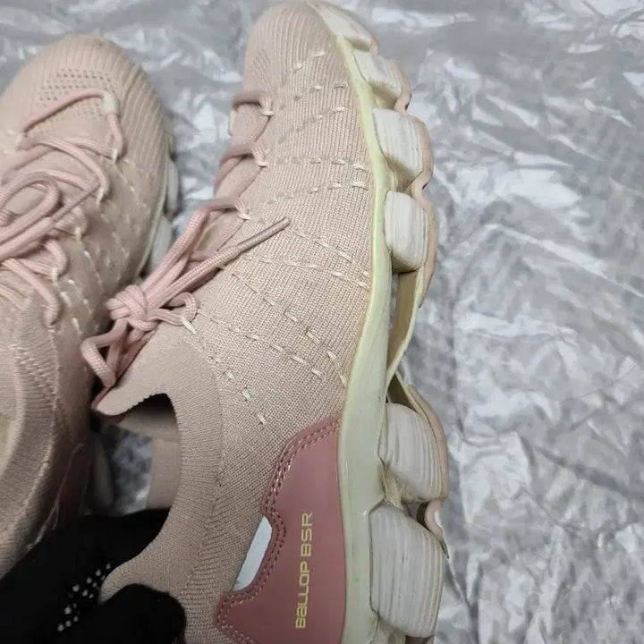 [BUNJANG] Ballop Tibat 02 Pink Sneakers / 채/밸롭 티바트 02 핑크 운동화 240