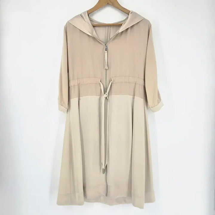 [BUNJANG] Beige Hooded Open Front Dress / 베이지 후드 지퍼 오픈형 원피스