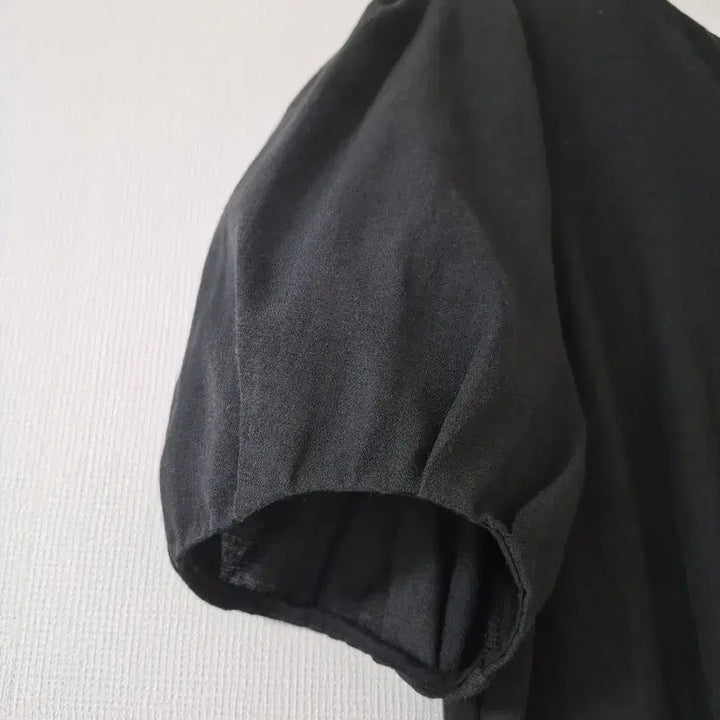 [SOLD OUT] [듀엘] 블랙 퍼프소매 와이드 점프수트