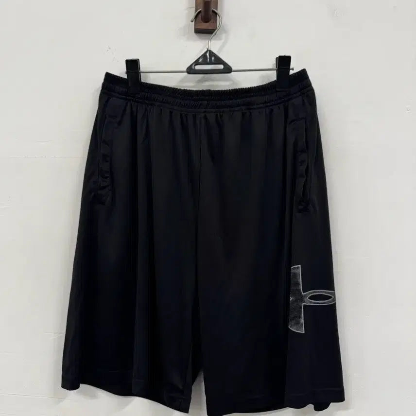 [BUNJANG] Under Armour Big Logo Shorts (XL) / (XL)언더아머 빅로고 반바지