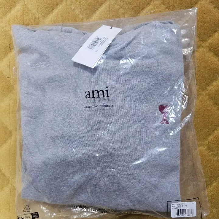 [BUNJANG] BTS (防弾少年団) Small Heart Logo Hoodie Gray L / 아미 스몰 하트 로고 후드티 그레이L