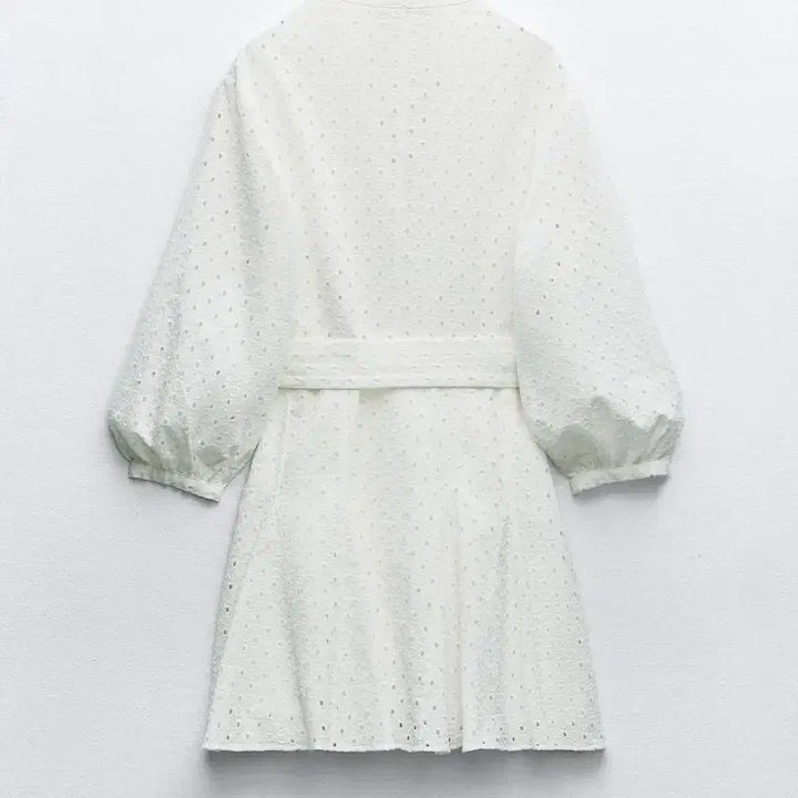 [BUNJANG] ZARA Eyelet Embroidered Mini Dress / ZARA 자라 아일렛 자수 원피스