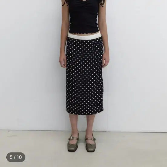 [BUNJANG] Asura Black Dot Midi Skirt / 아수라 블랙 도트 스커트