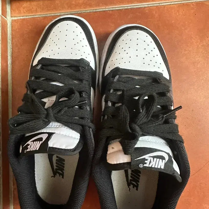 [BUNJANG] Nike Dunk Low Black Shoes / 나이키 덩크 로우 블랙