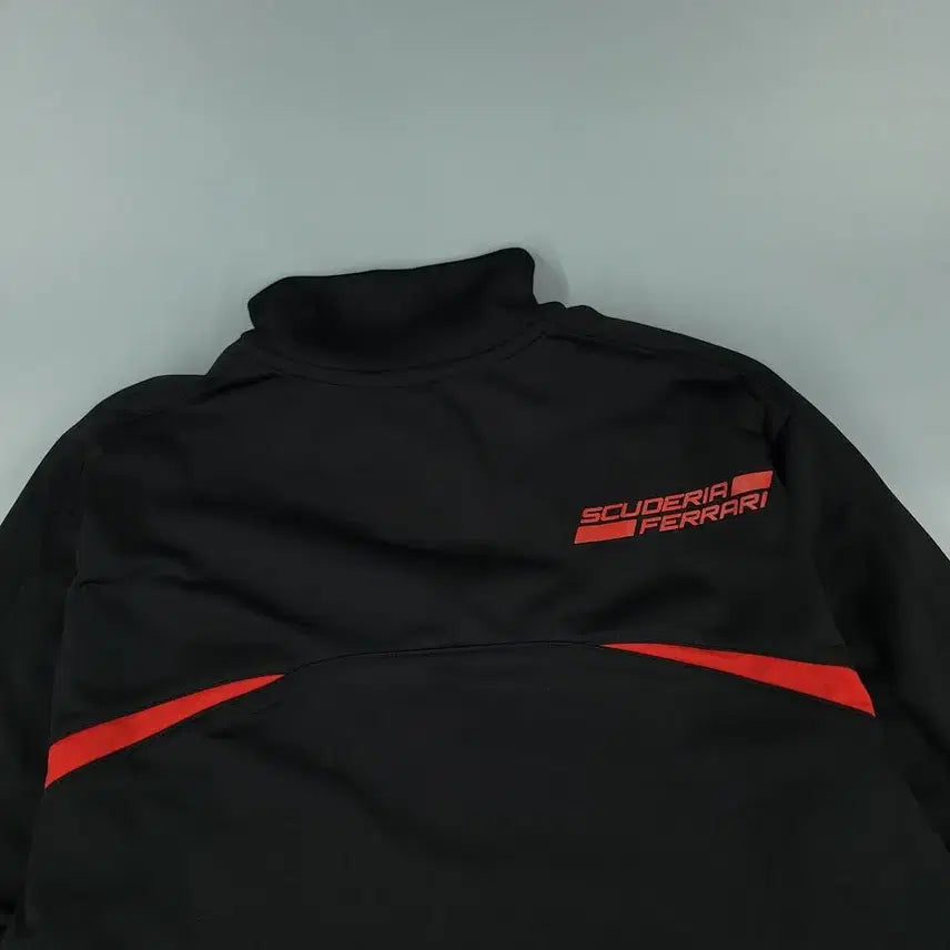 [BUNJANG] FERRARI Puma Red Black Logo Elbow Patch Old School Jacket / FERRARI 페라리 X 퓨마 레드 블랙 배색 로고 엘보우패치 올드스쿨