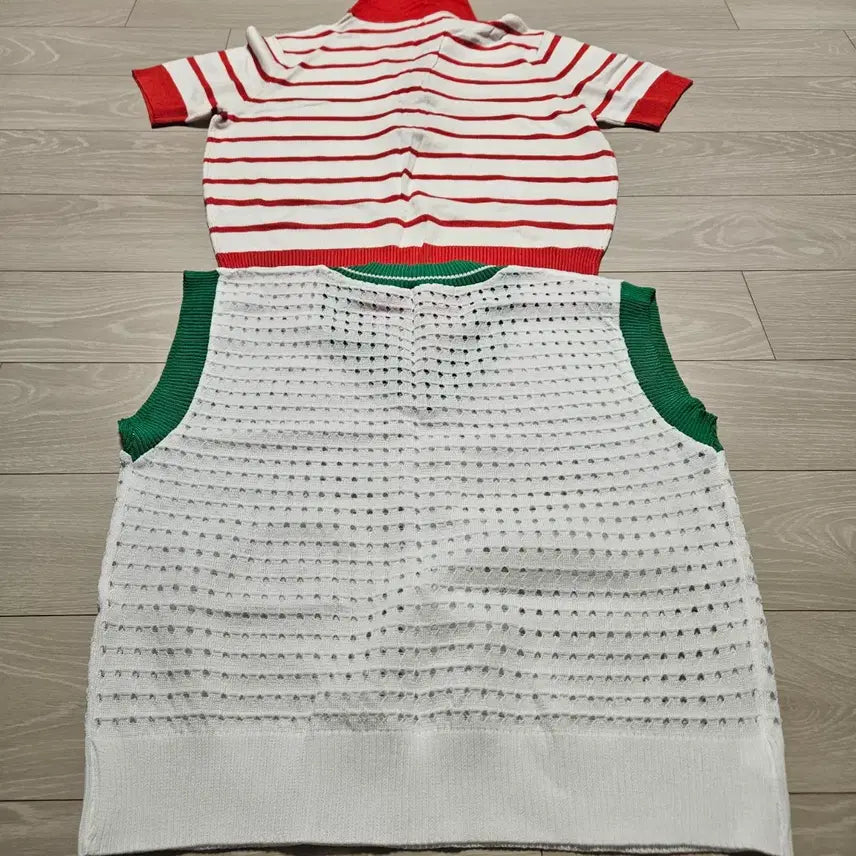 [BUNJANG] Knit Half-Sleeve T-Shirt &amp; Vest Set / 니트 반팔 티셔츠 &amp; 조끼 세트 66 사이즈2벌