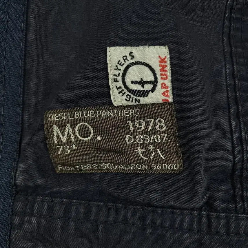 [SOLD OUT] DIESEL 디젤 블루 팬더스 흑청워싱 어깨견장 포포켓 밀리터리 펑크 사